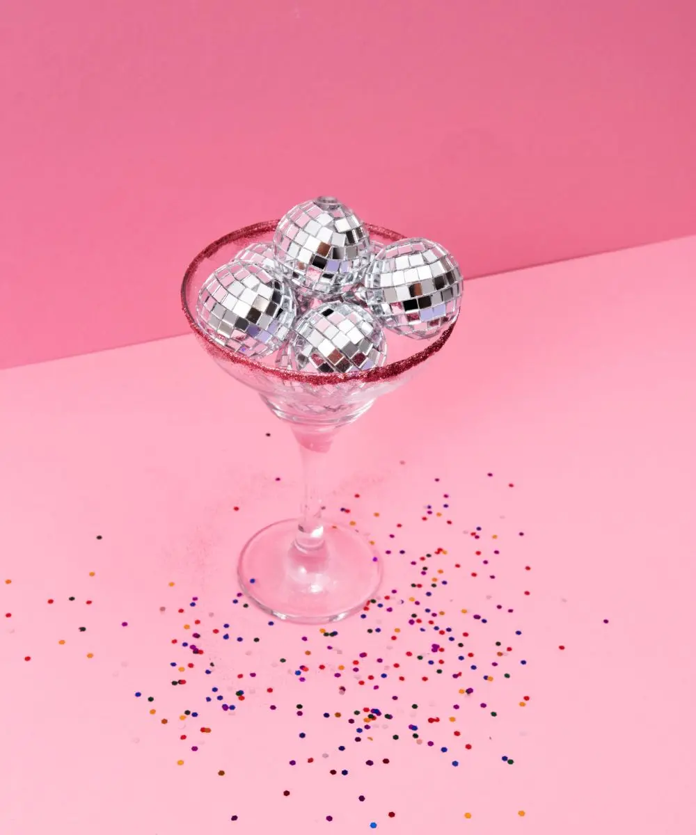 Guru & Muse I Håndlavede invitationer, bordkort og festdekorationer til din fejring