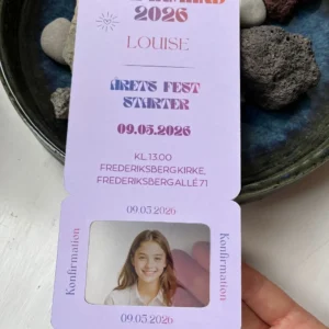 Louise - invitation med foto i Polaroid-inspireret design