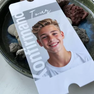 Louie - koncertbillet konfirmationinvitation 2026